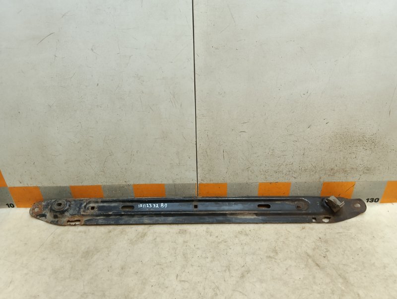 Балка подрадиаторная