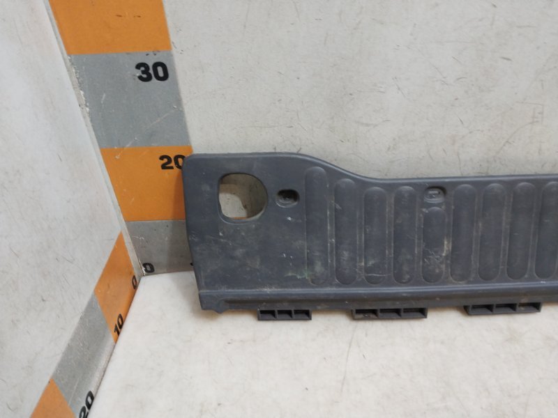 Накладка на порог (наружная)