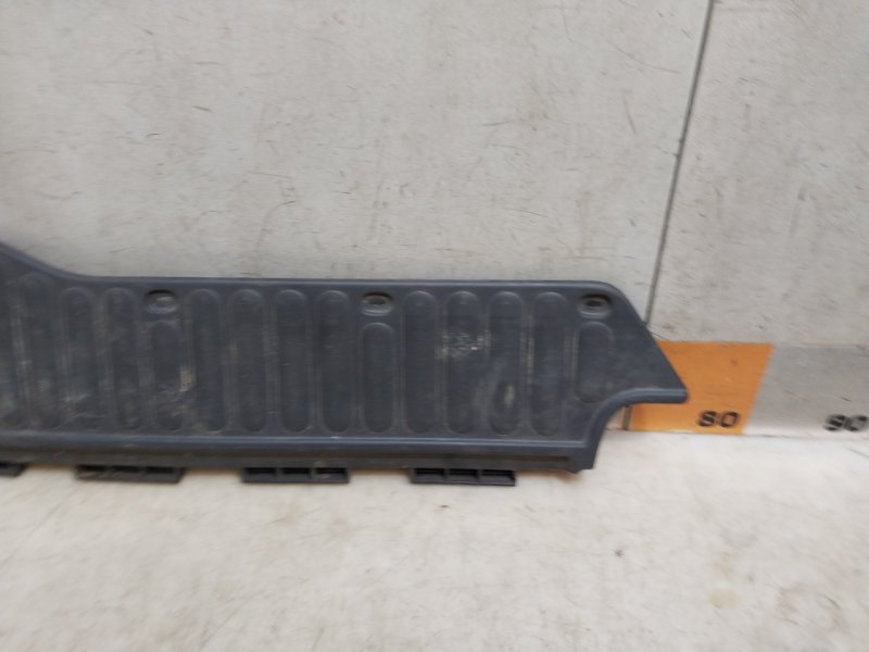 Накладка на порог (наружная)