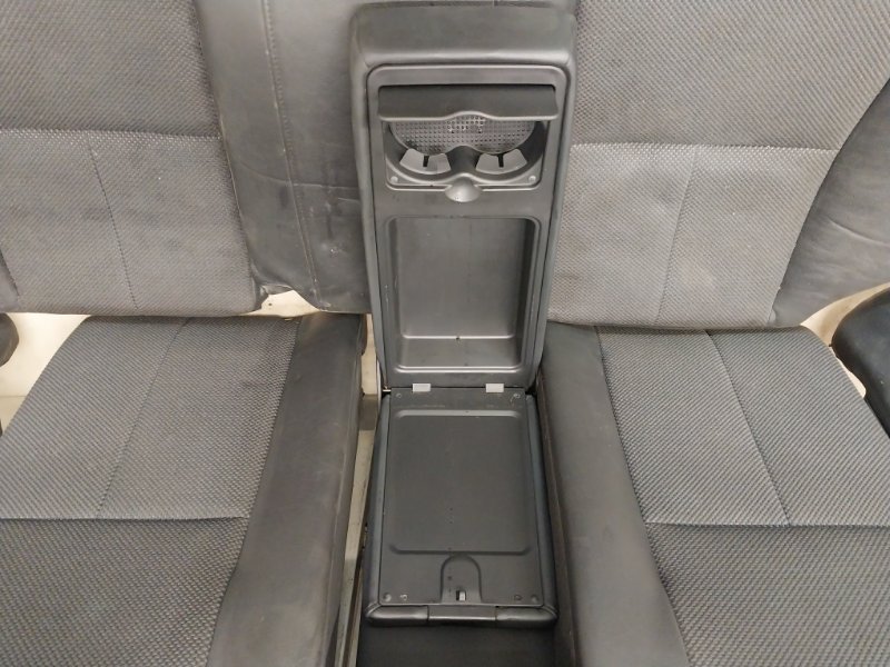 Сиденье салонное