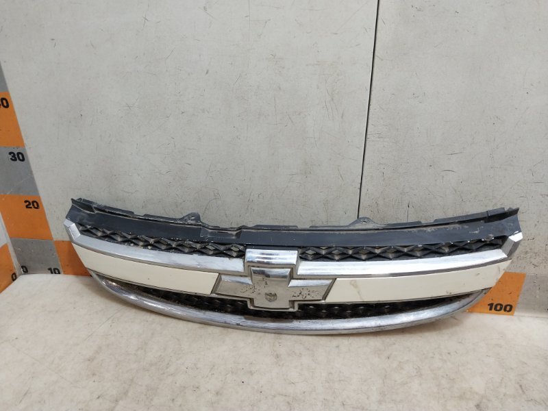 Решетка радиатора