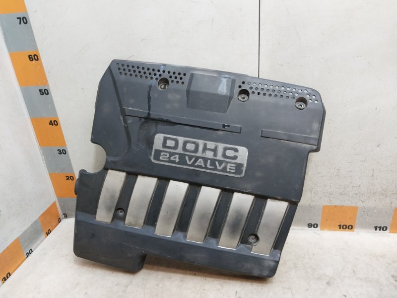 Крышка двигателя