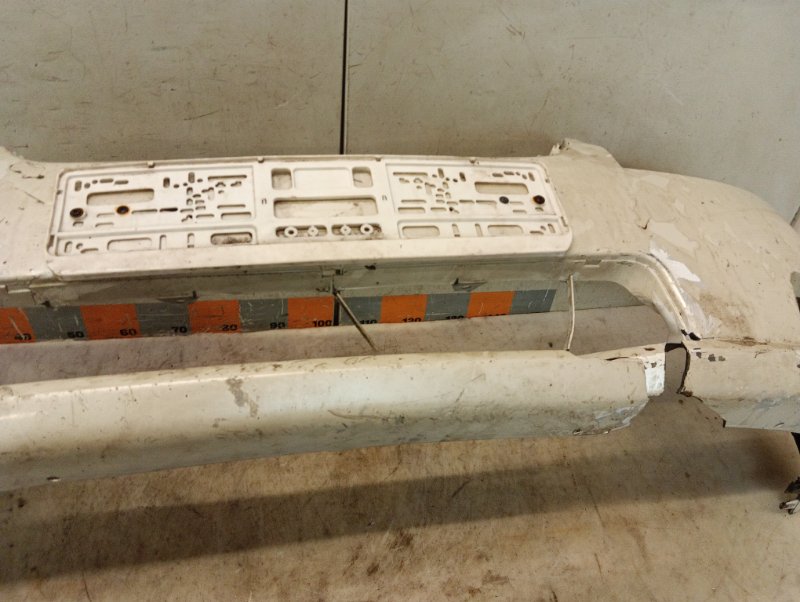 Бампер передний