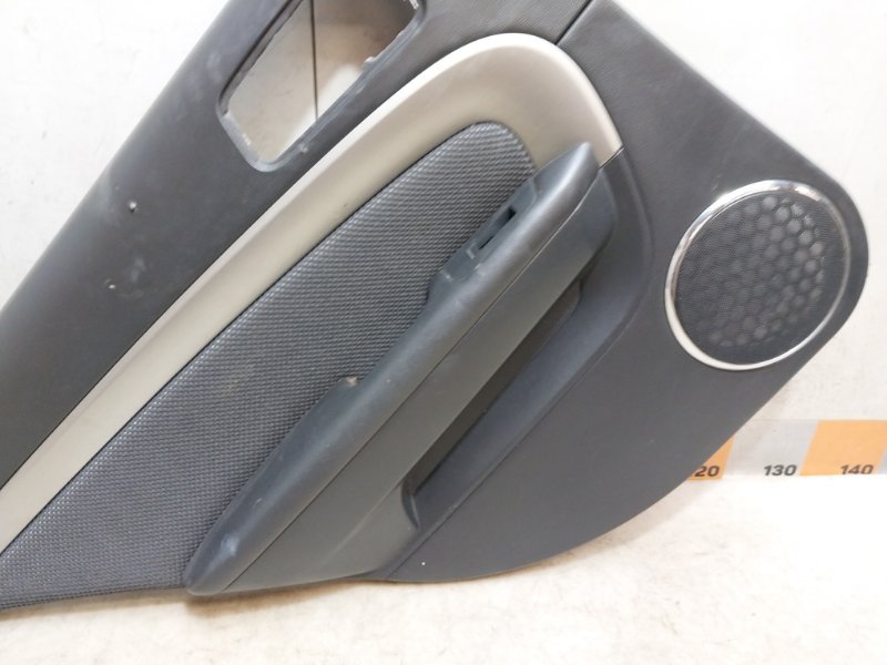 Обшивка двери