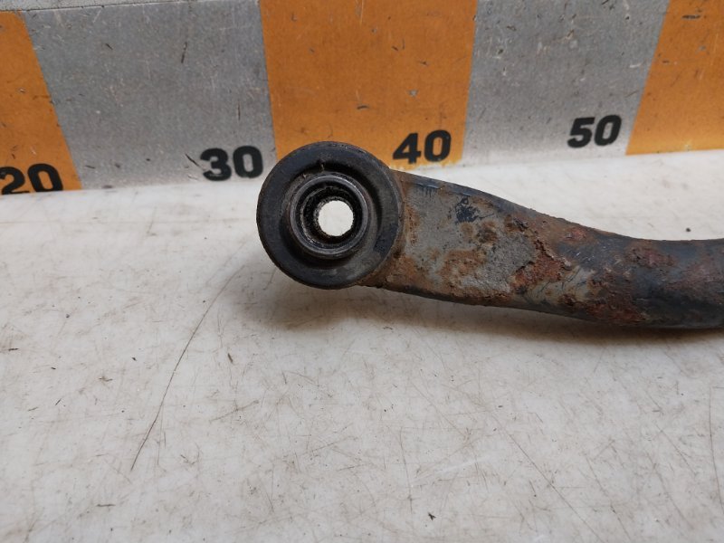 Тяга передняя продольная