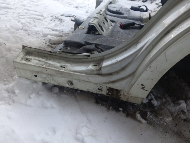 Крыло заднее левое