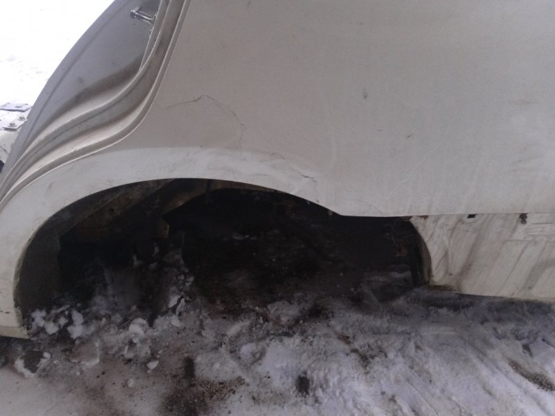 Крыло заднее левое