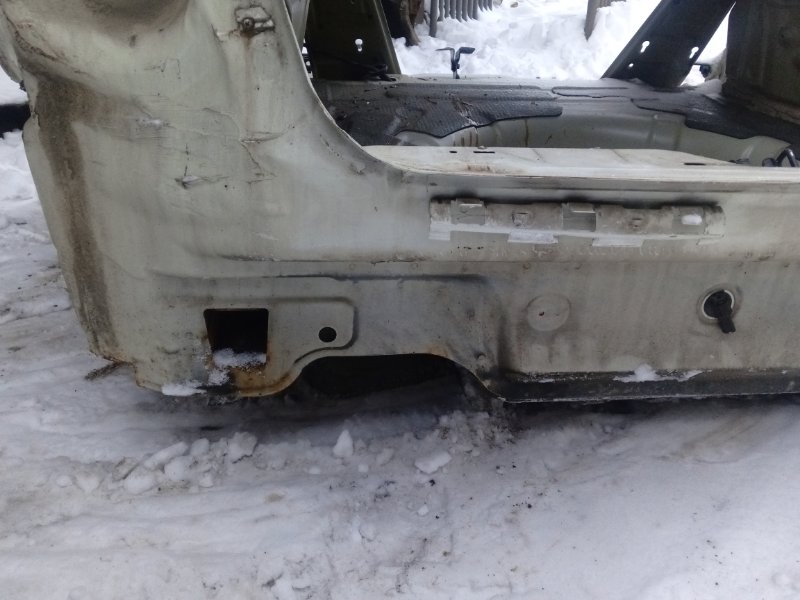 Крыло заднее левое