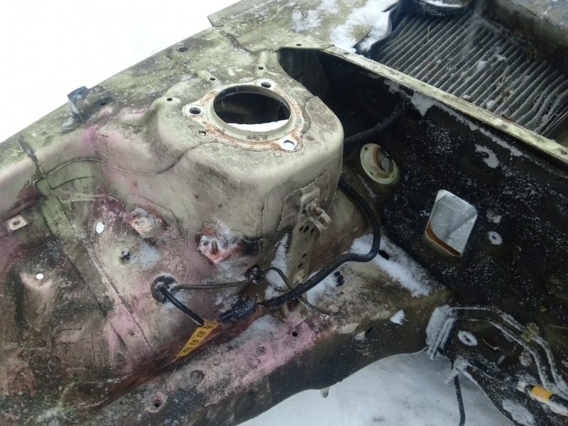 Лонжерон передний правый