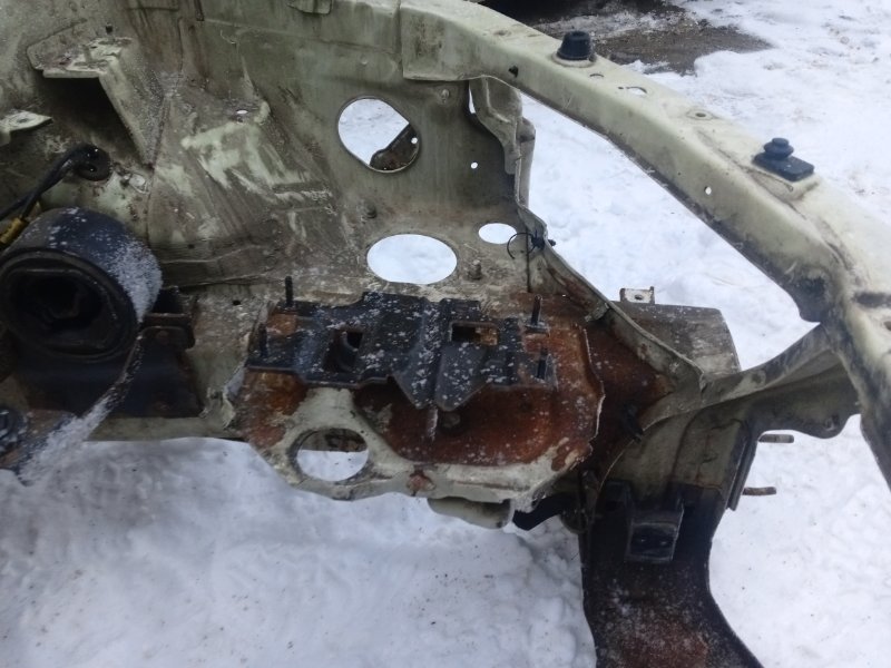 Лонжерон передний левый