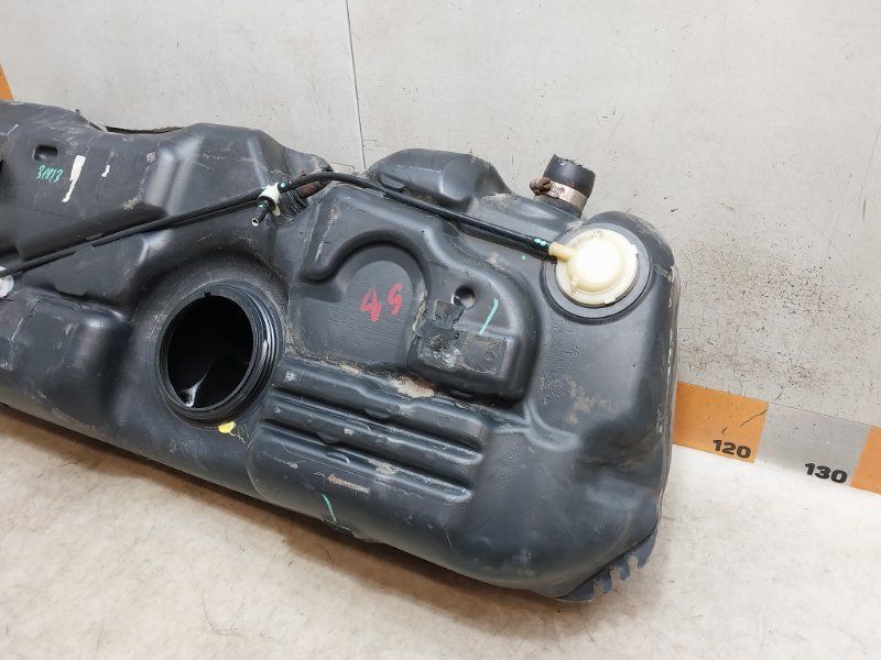 Бак топливный