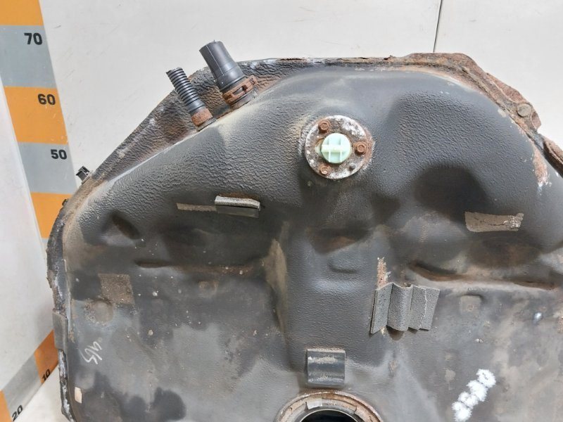 Бак топливный