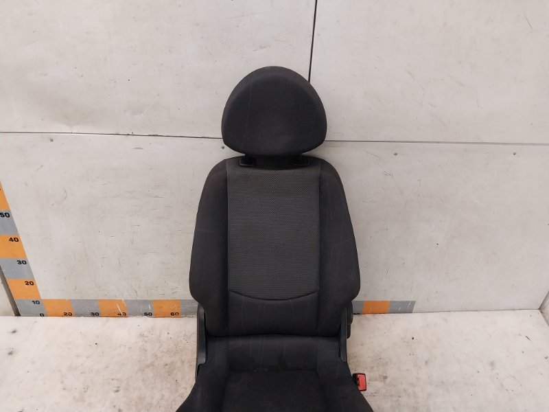 Сиденье переднее правое