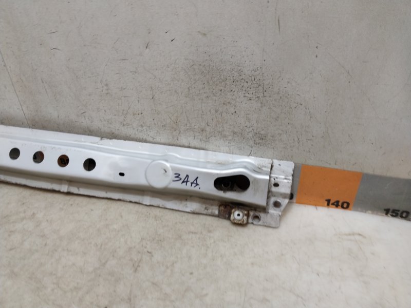 Усилитель заднего бампера