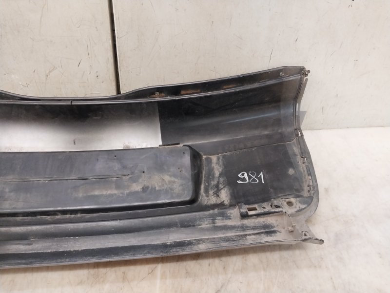 Бампер задний