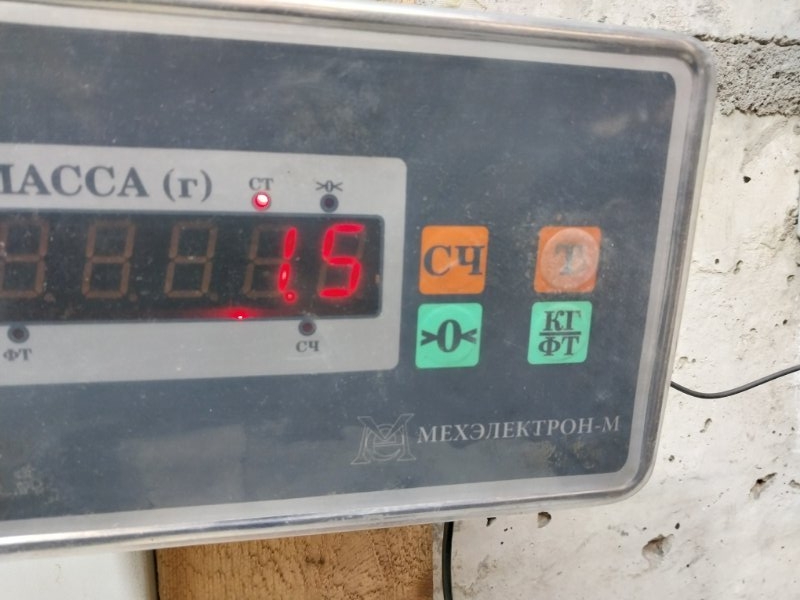 Стекло двери задней левой