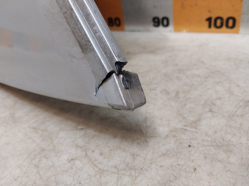 Дверь задняя левая