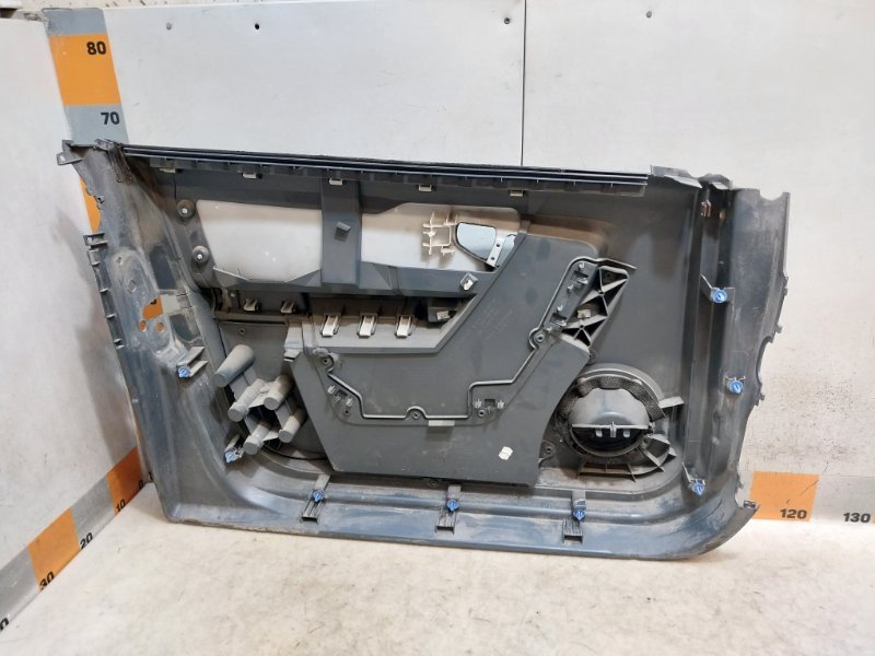 Обшивка двери