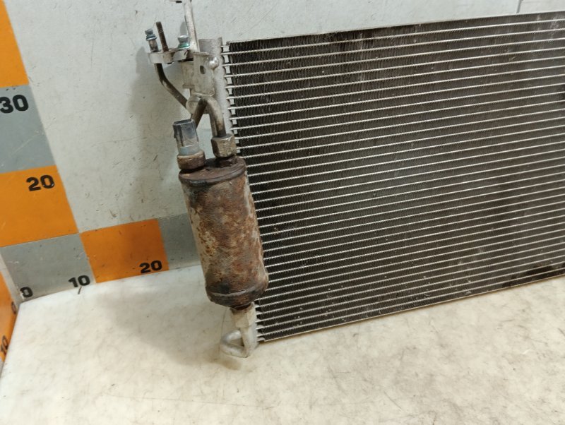 Радиатор кондиционера / конденсер