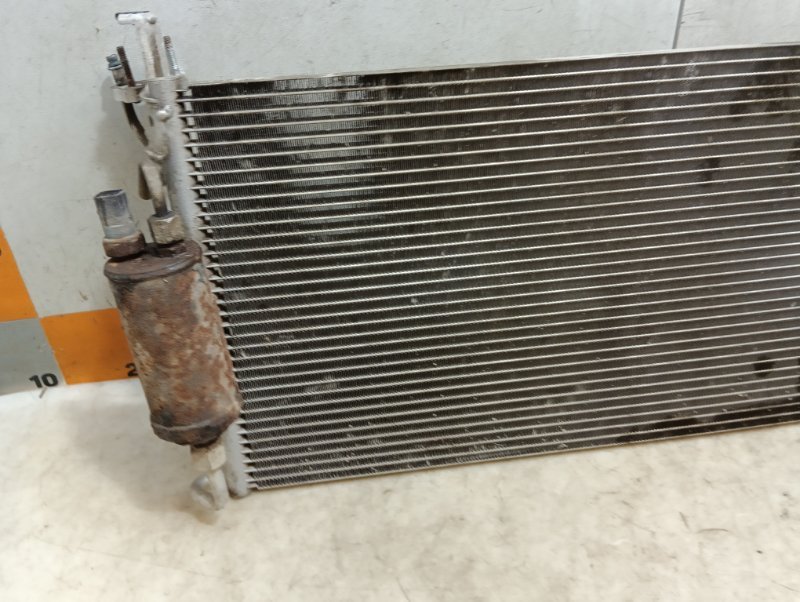 Радиатор кондиционера / конденсер