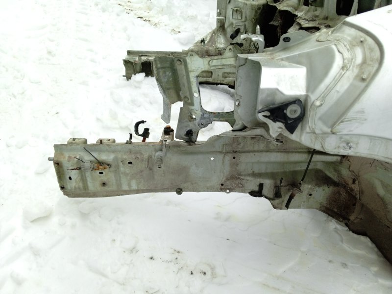 Лонжерон передний левый