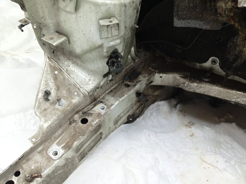 Лонжерон передний правый