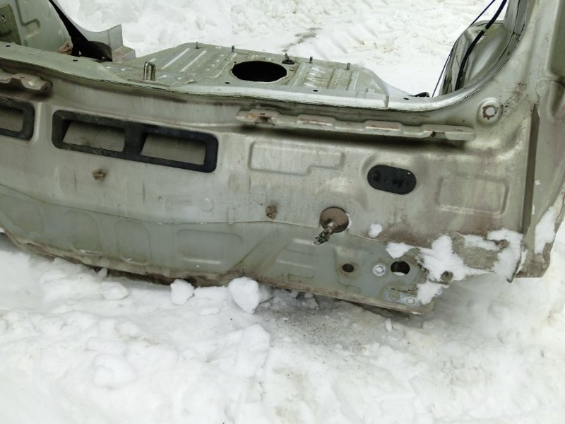 Кузовной элемент