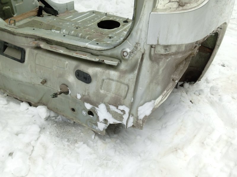 Кузовной элемент