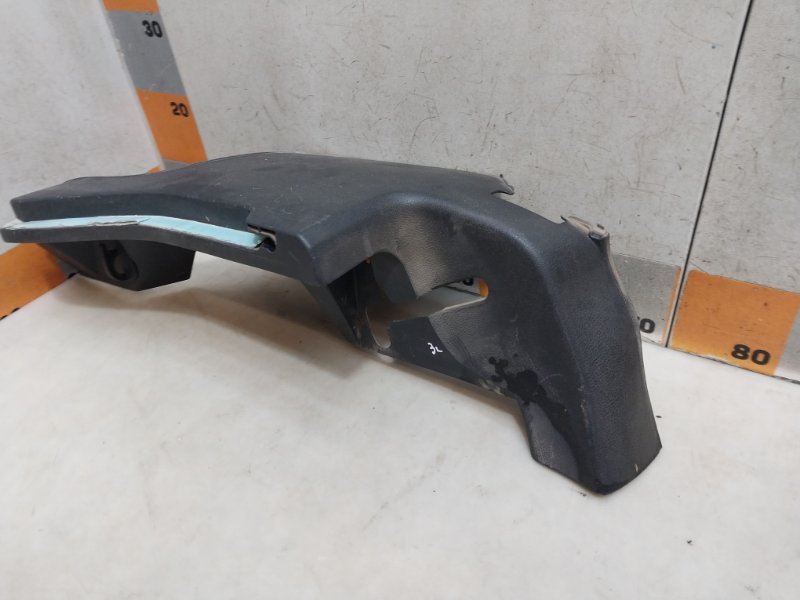 Держатель задней полки