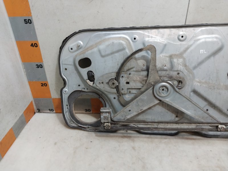 Стеклоподъемник электр. передний левый