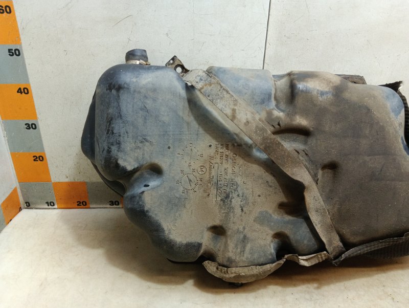 Бак топливный