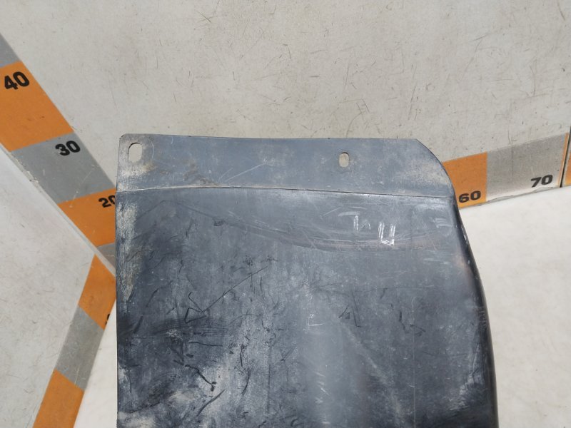 Пыльник двигателя