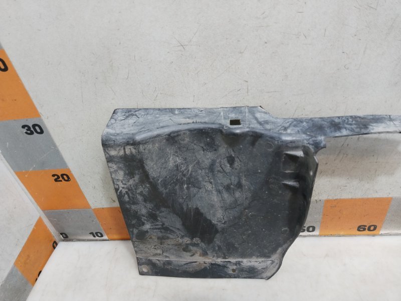 Пыльник двигателя