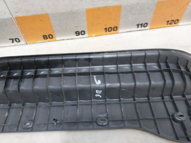 Накладка на порог (наружная)