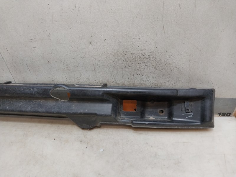 Усилитель заднего бампера