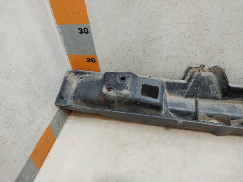 Усилитель заднего бампера