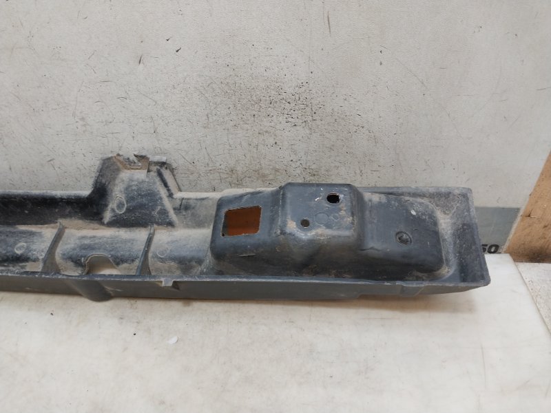 Усилитель заднего бампера