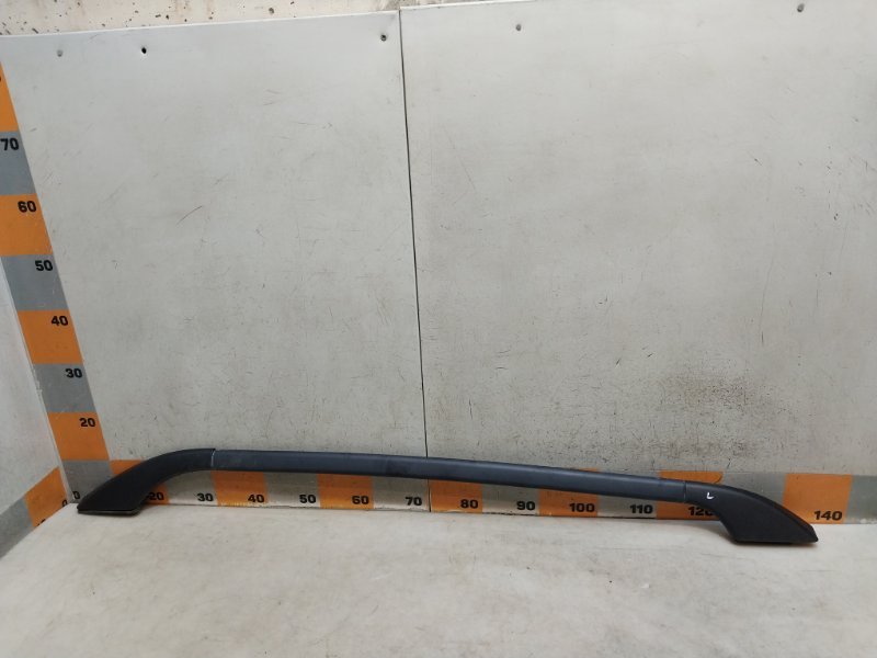 Рейлинг (релинг) левый (планка на крышу)