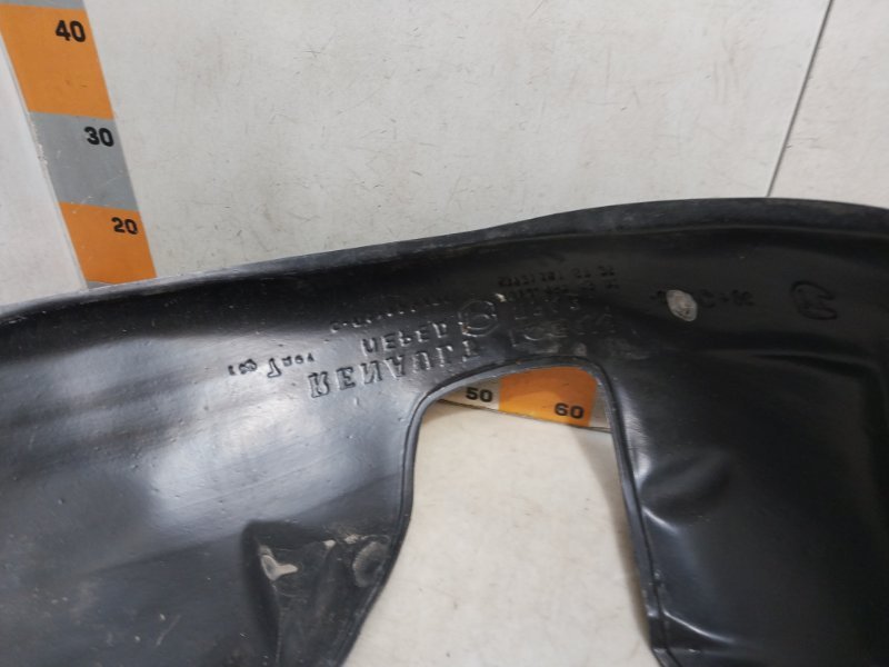 Локер передний правый