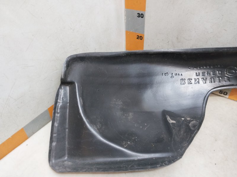 Локер передний правый