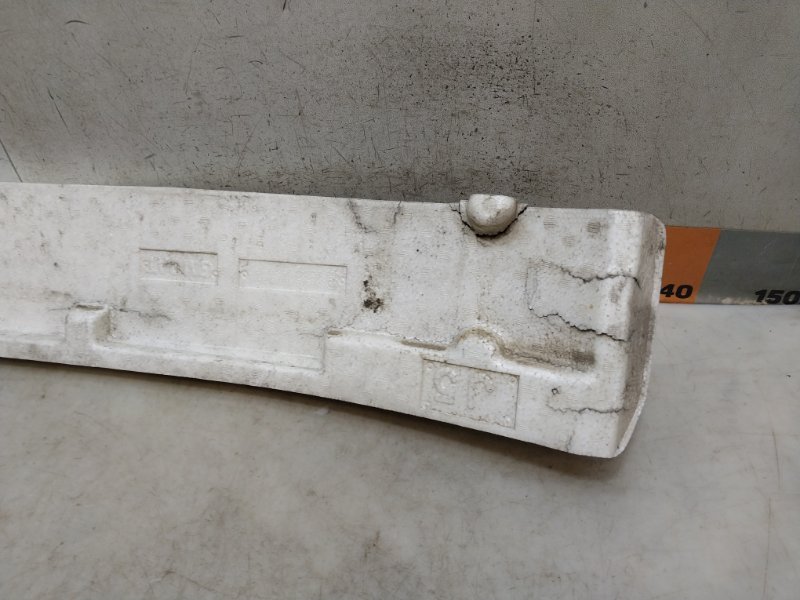 Наполнитель переднего бампера