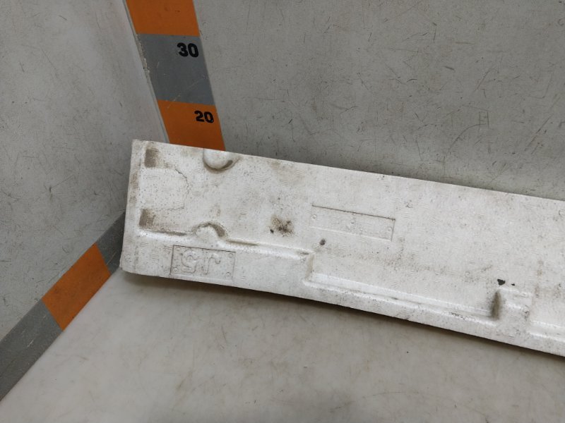 Наполнитель переднего бампера