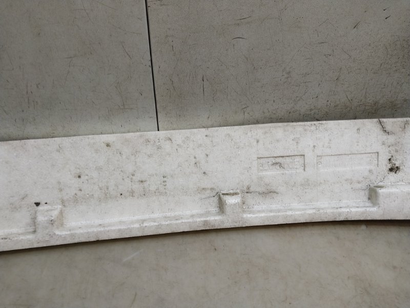 Наполнитель переднего бампера