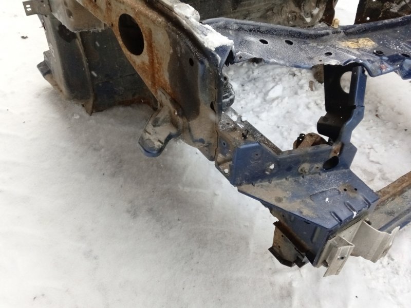 Кузовной элемент