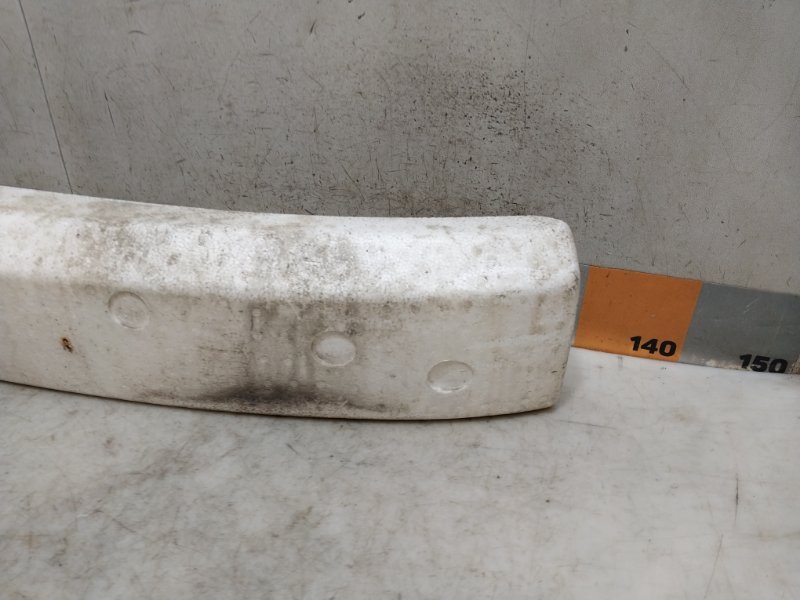 Наполнитель переднего бампера