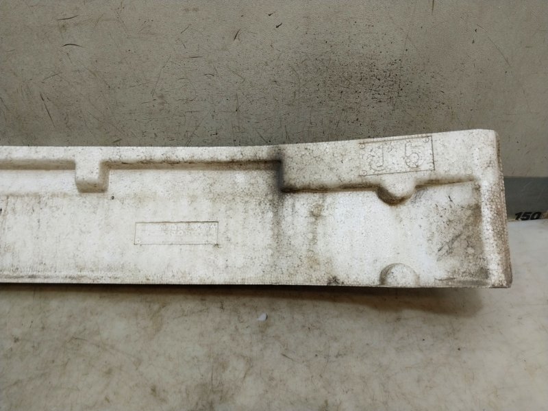 Наполнитель переднего бампера