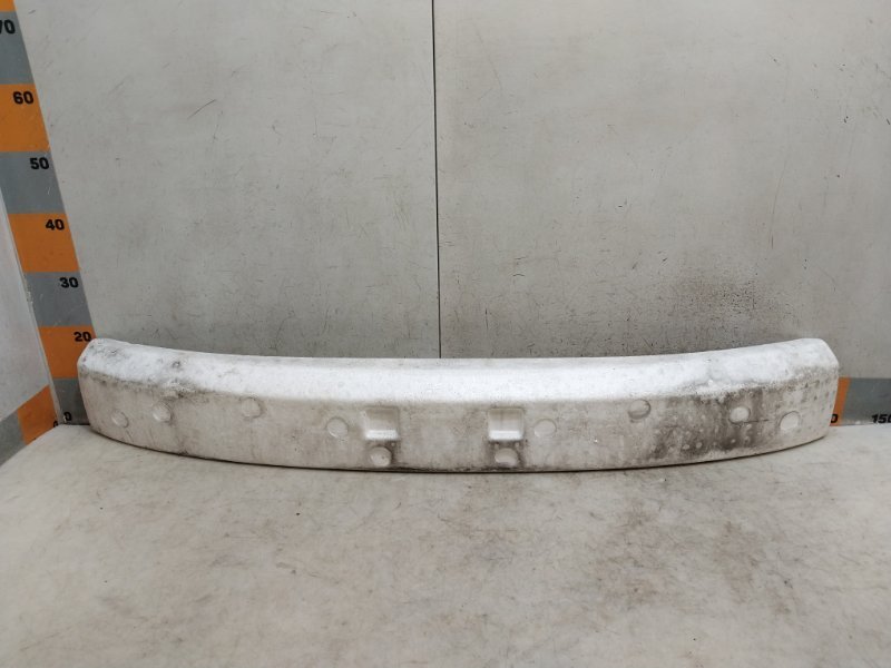 Наполнитель переднего бампера