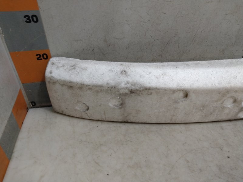 Наполнитель переднего бампера