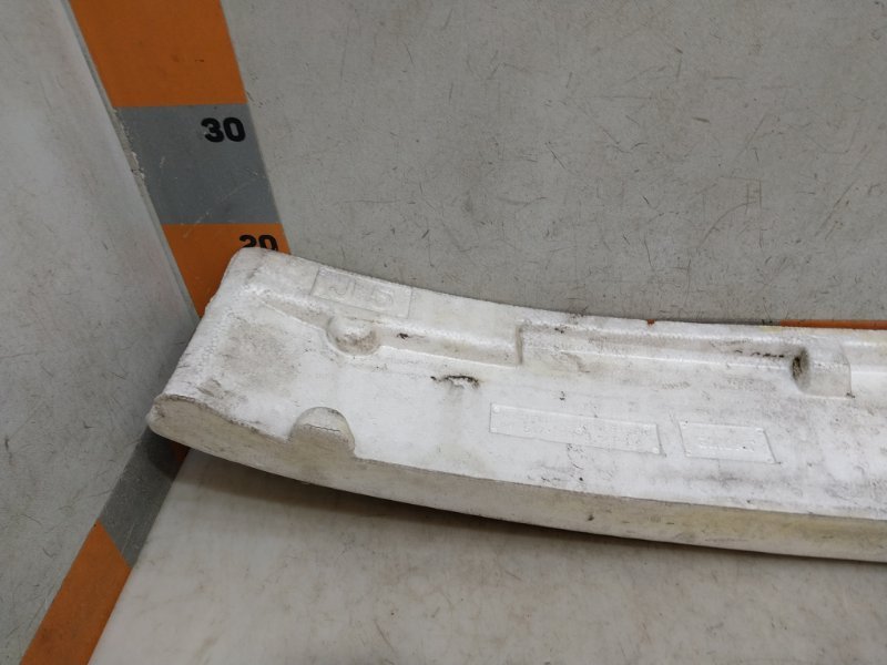 Наполнитель переднего бампера