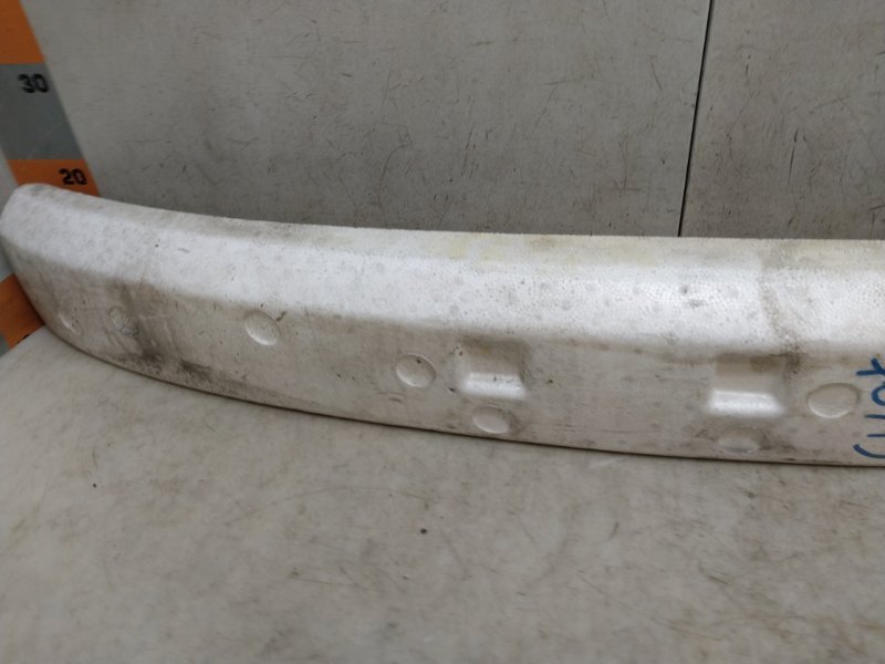 Наполнитель переднего бампера